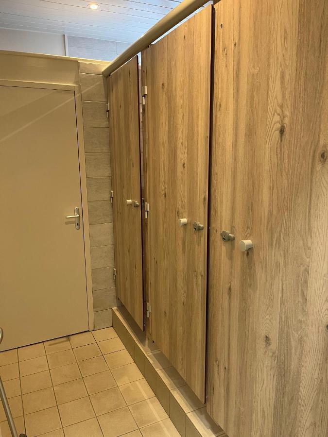 Aux Bons Amis Hotel Reims Ngoại thất bức ảnh